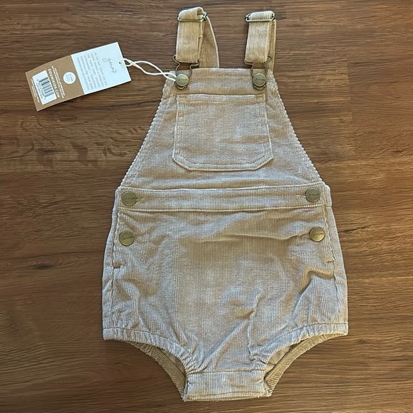 Goumikids Corduroy Overall Romper - Picture 2 of 6